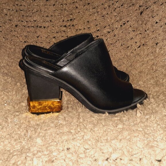 KAT MACONIE-JILLY-Black Leather Mules-Gold Heel-Peep-Toe-Sz 37-6.5 US-Excellent - Picture 4 of 8